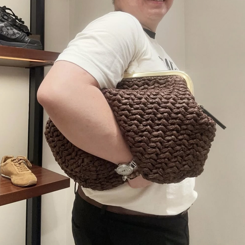 Hand-Woven Kisslock Frame Shou - đánh giá và giá Luxury Bags Reseller