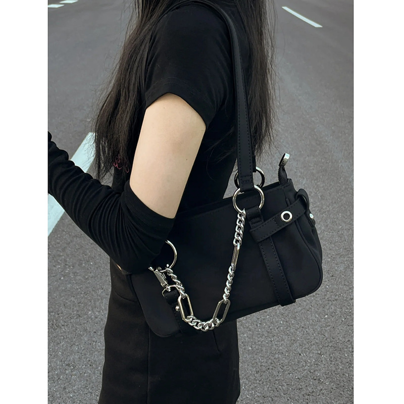 Fashion Design Gothic Chain La - đánh giá và giá Canvas Tote Designer