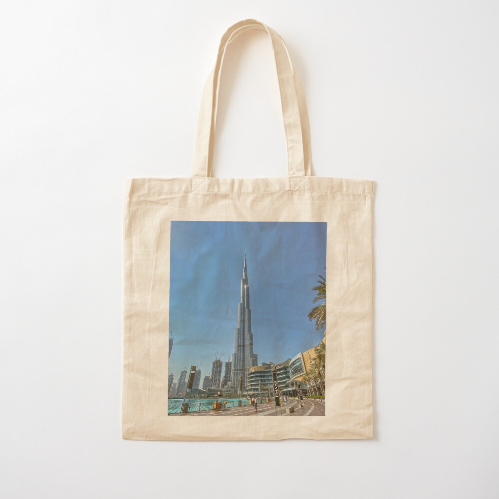 Dubai, Burj khalifa photograph - đánh giá và giá Luxury Bags In Dubai