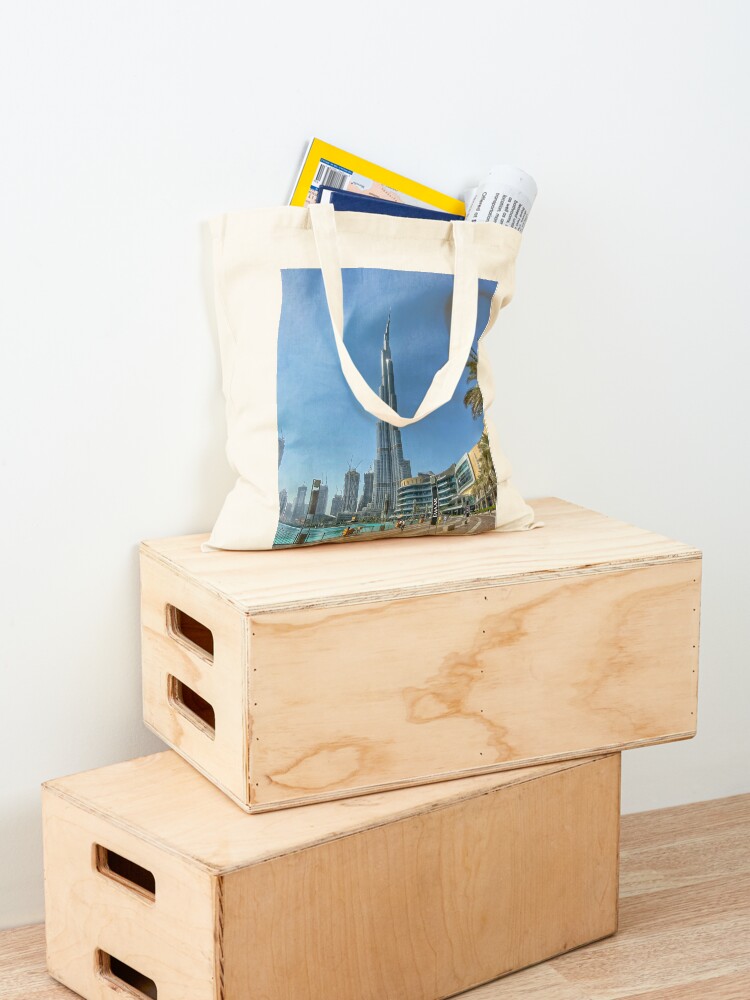 Dubai, Burj khalifa photograph - đánh giá và giá Luxury Bags In Dubai