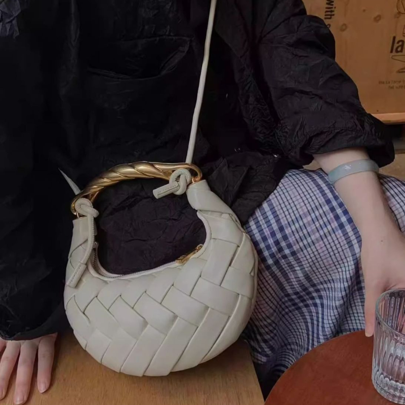 Portable Woven Bag Women's New - đánh giá và giá Luxury Bags Level